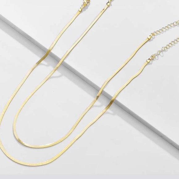 2 layer Gold Necklace - Picture 3 of 3